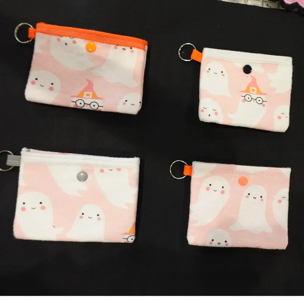 Ghostly Cute! - Set of 4 snap pouche key ring / ANYTHING holders!